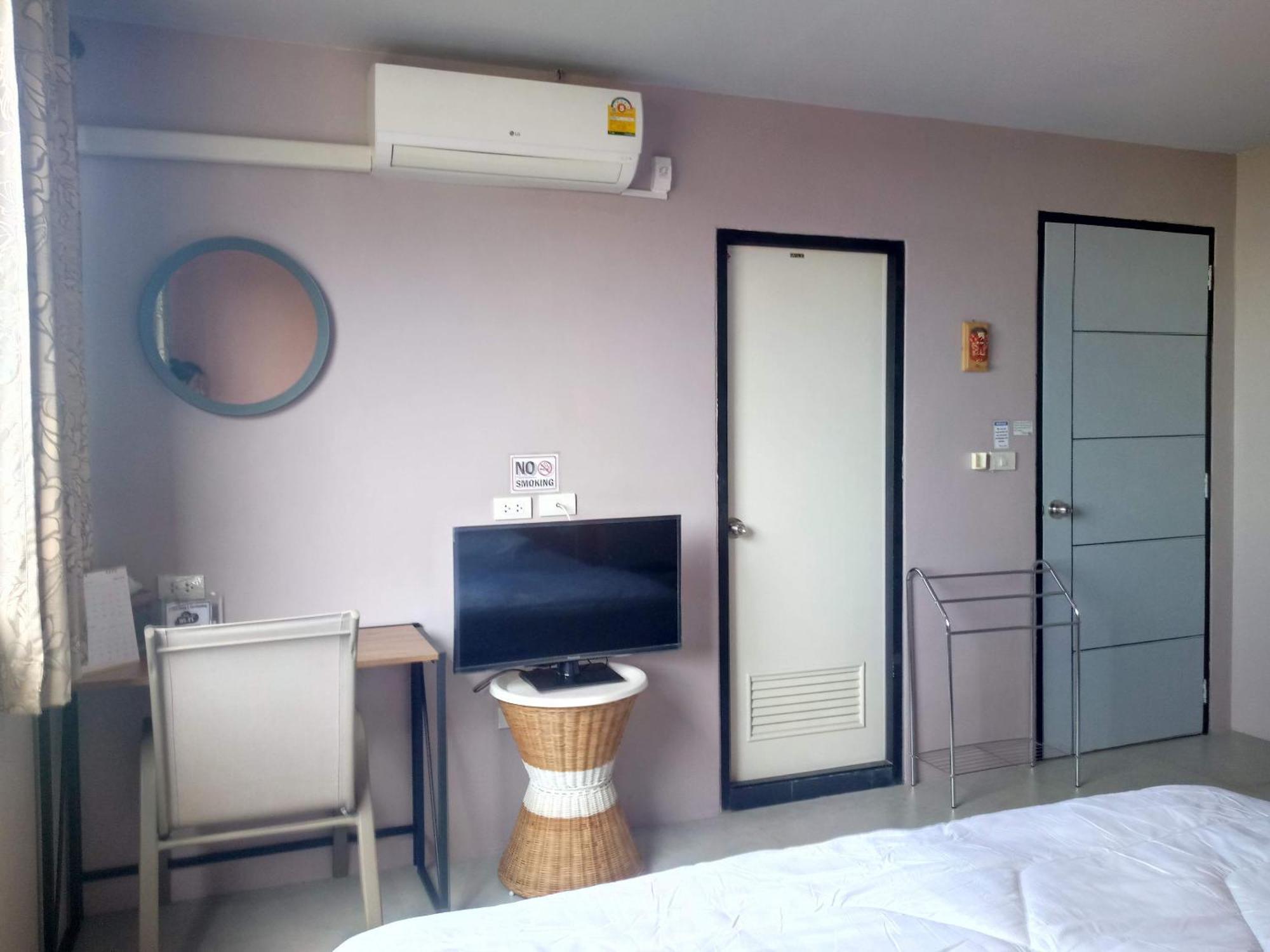 In Phuket House Exterior foto